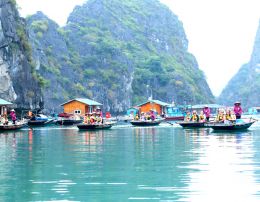 Cat Ba Beach Resort