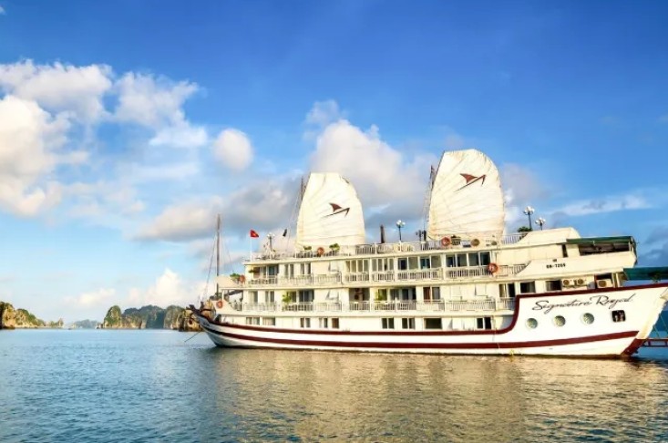 Signature Halong Cruise