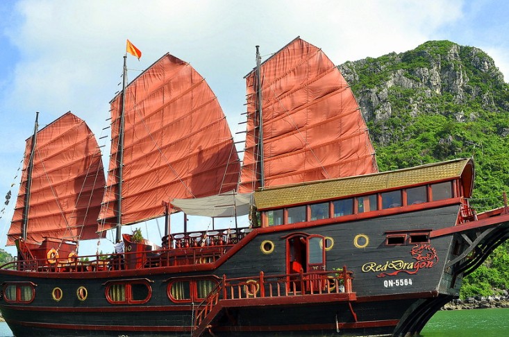Red Dragon Junk 5 cabins